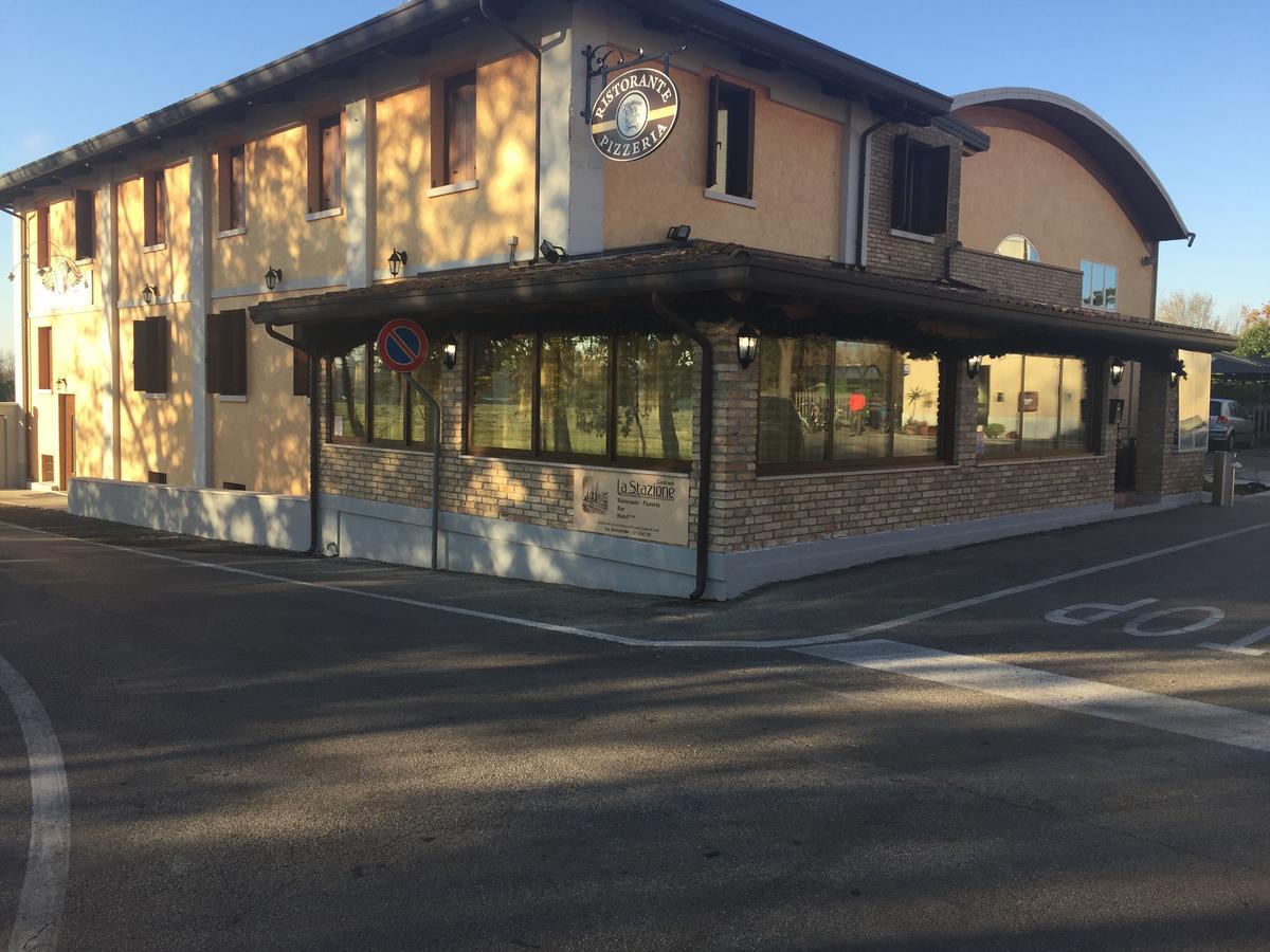 Hotel Ristorante "La Stazione" Cordovado Екстериор снимка
